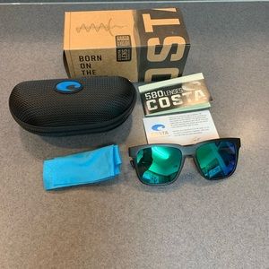 🔥Costa Del Mar men’s sunglasses🔥